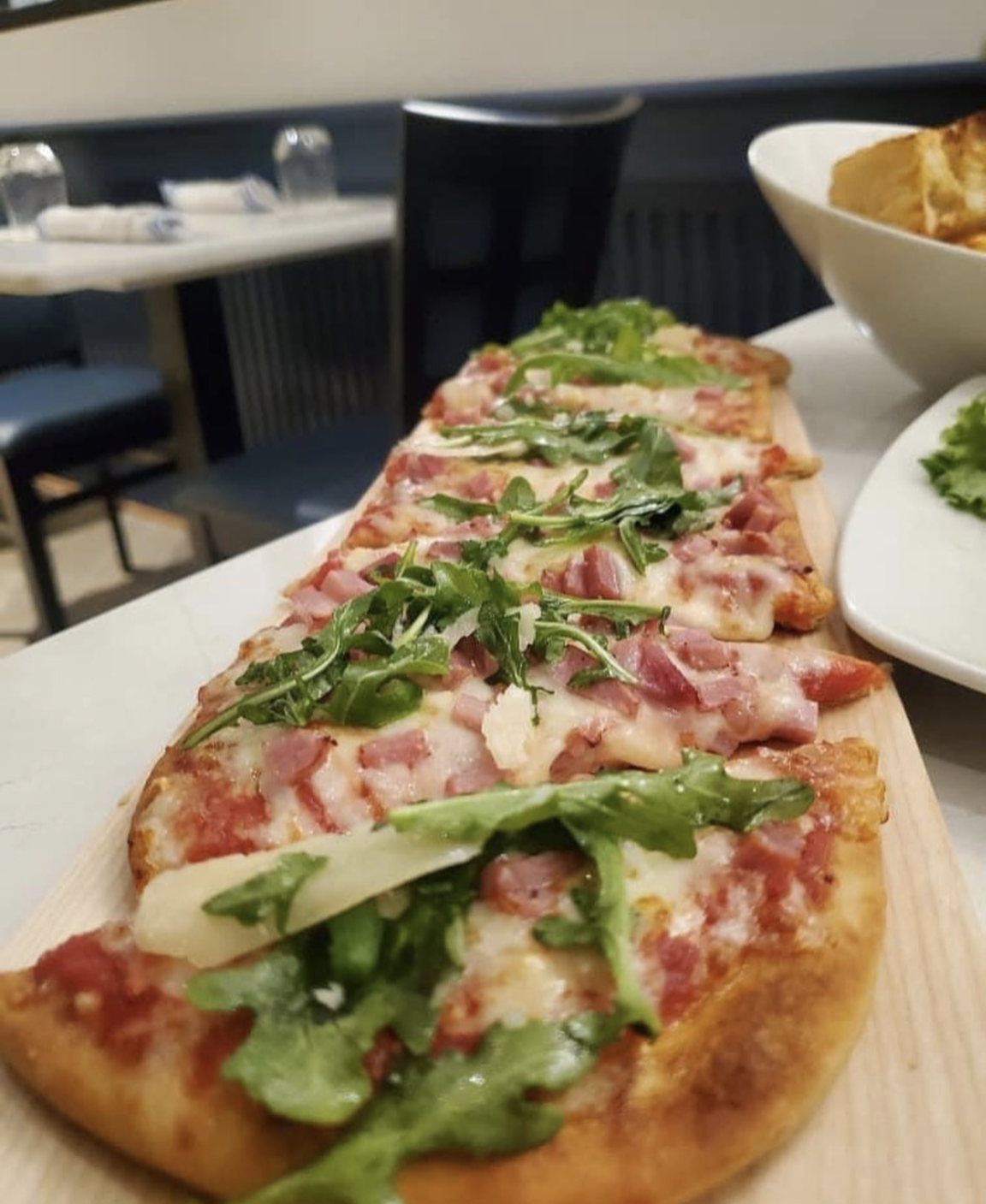 Service image medium