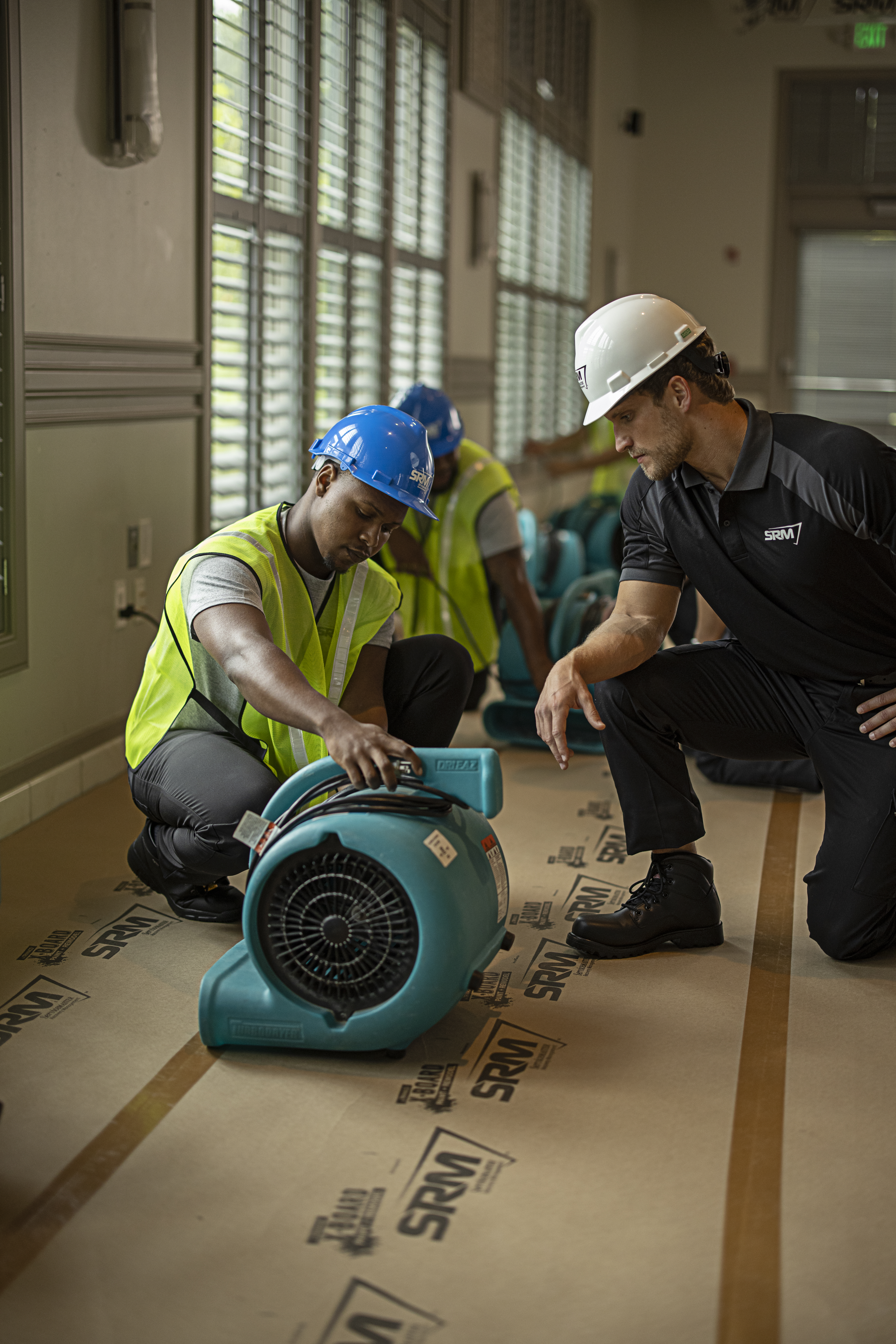 Service image large 2