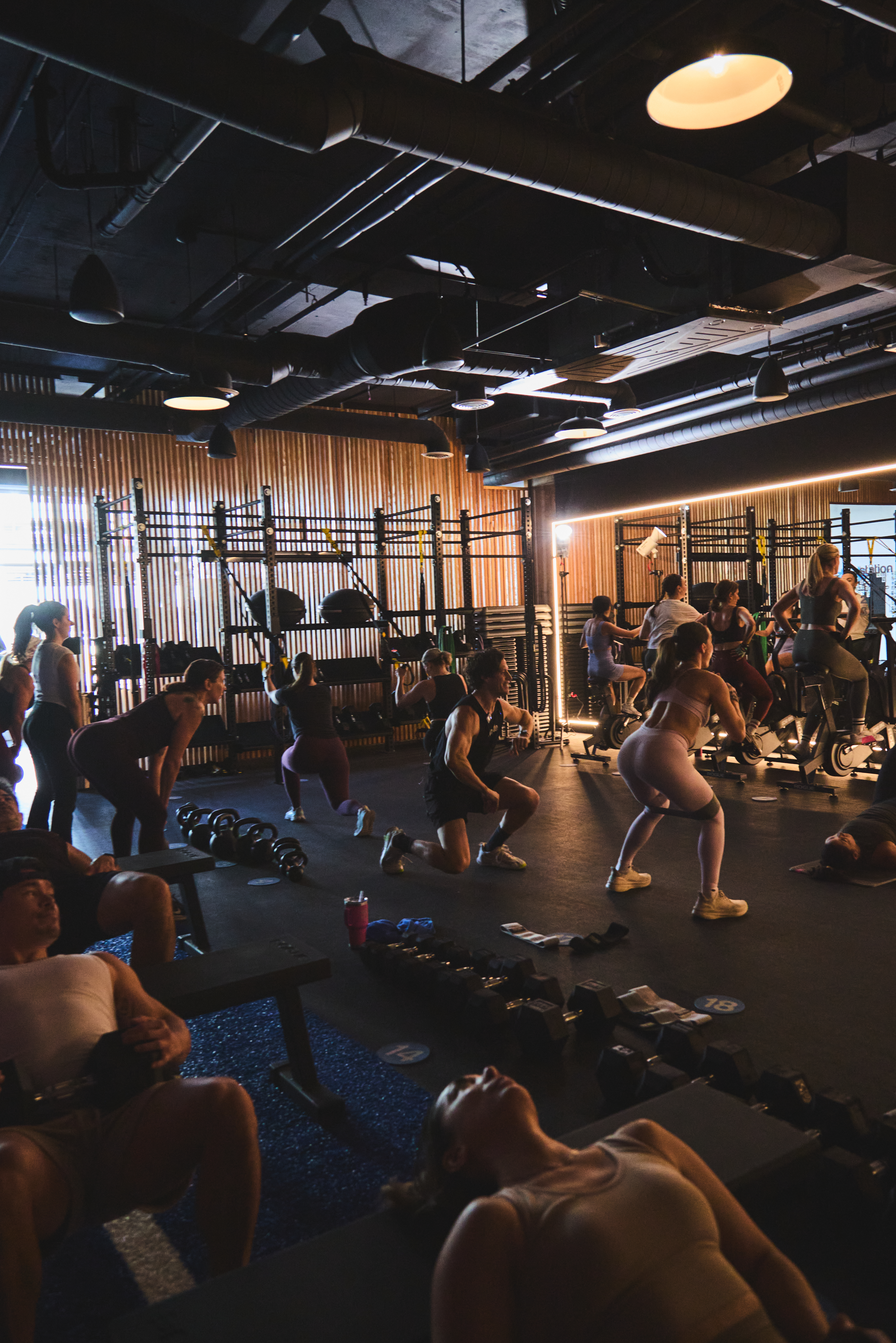 Service image medium 2