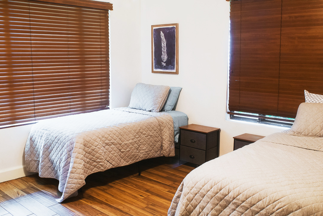 Service image medium 2