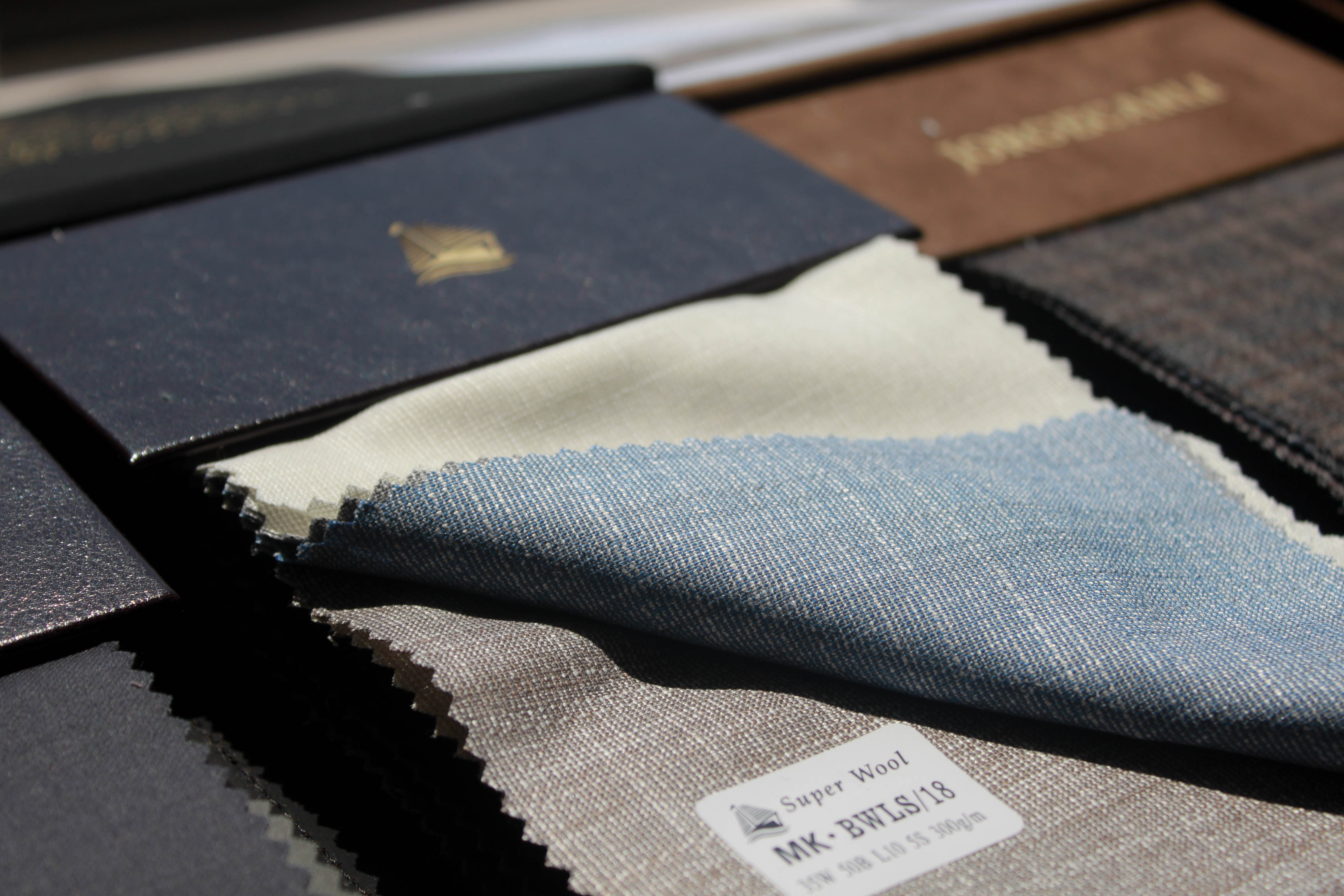 Service image medium