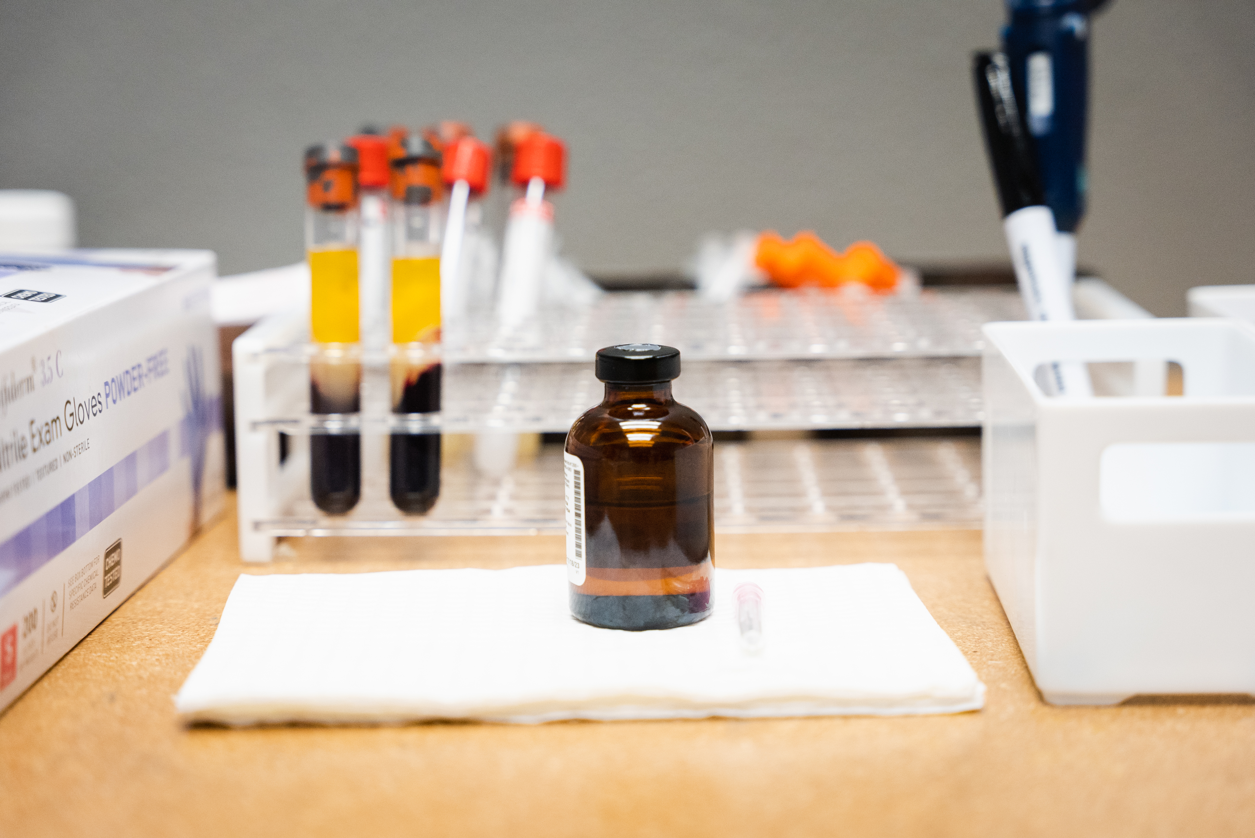 Service image medium