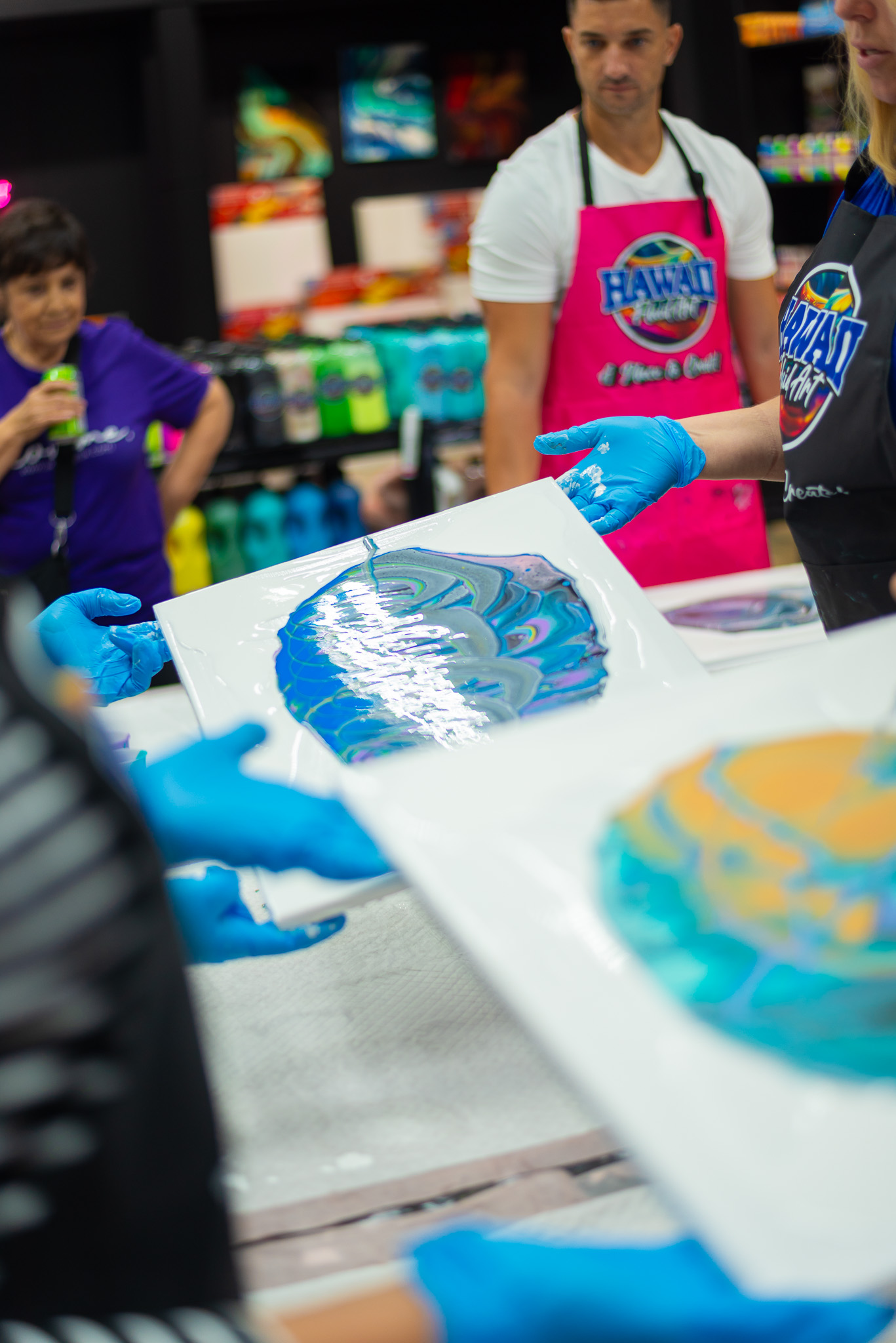 Service image medium