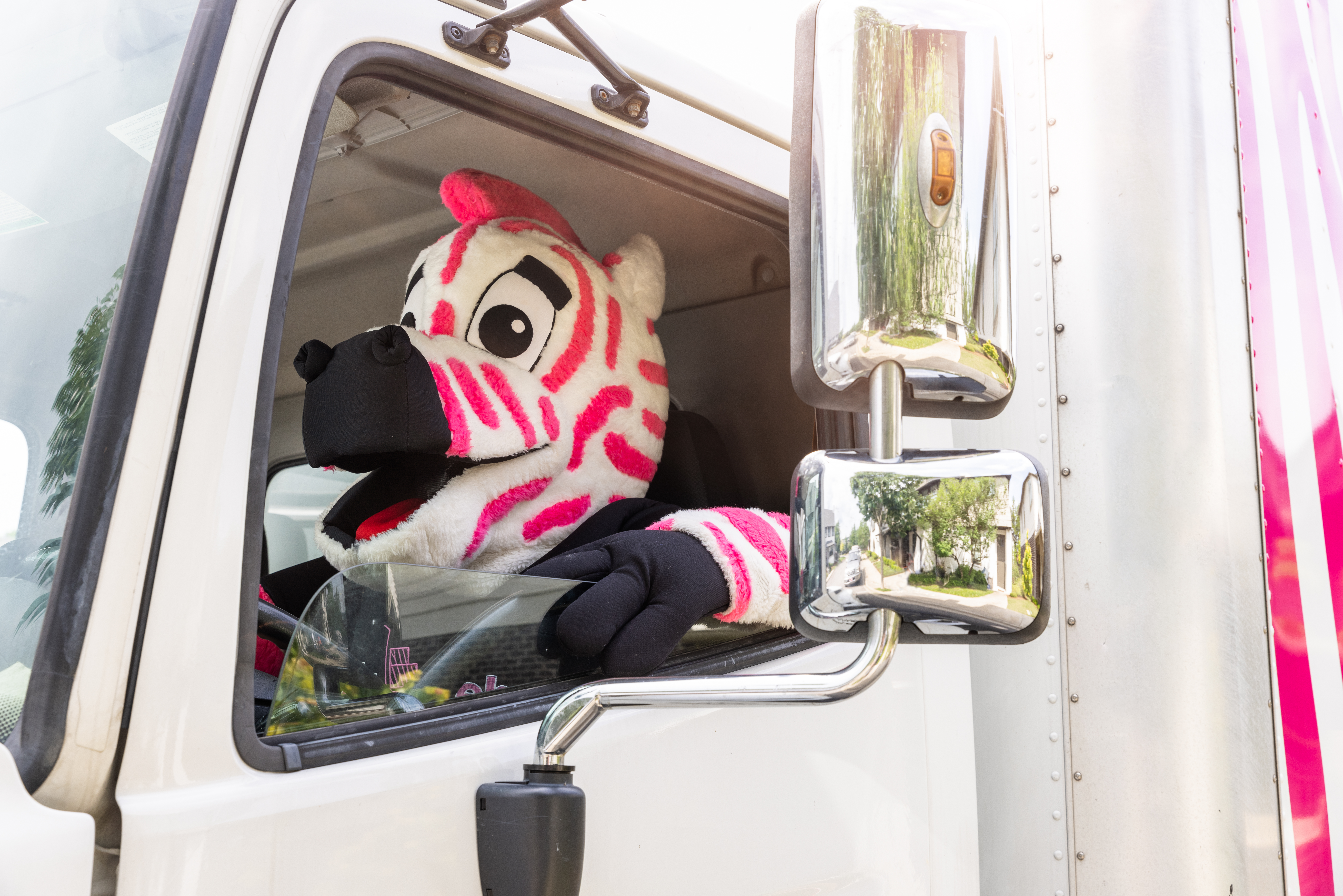 Service image medium 2