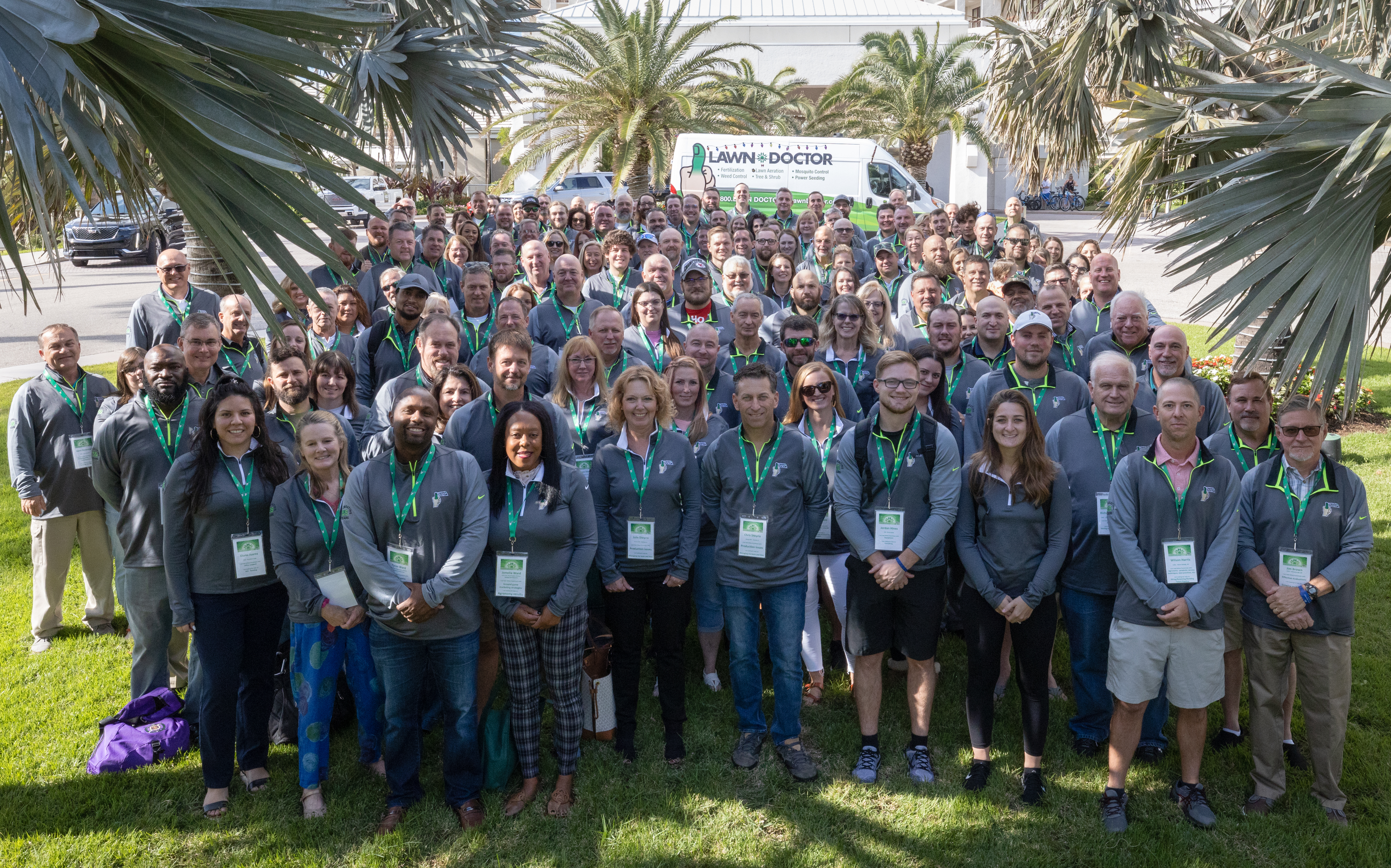 Service image medium