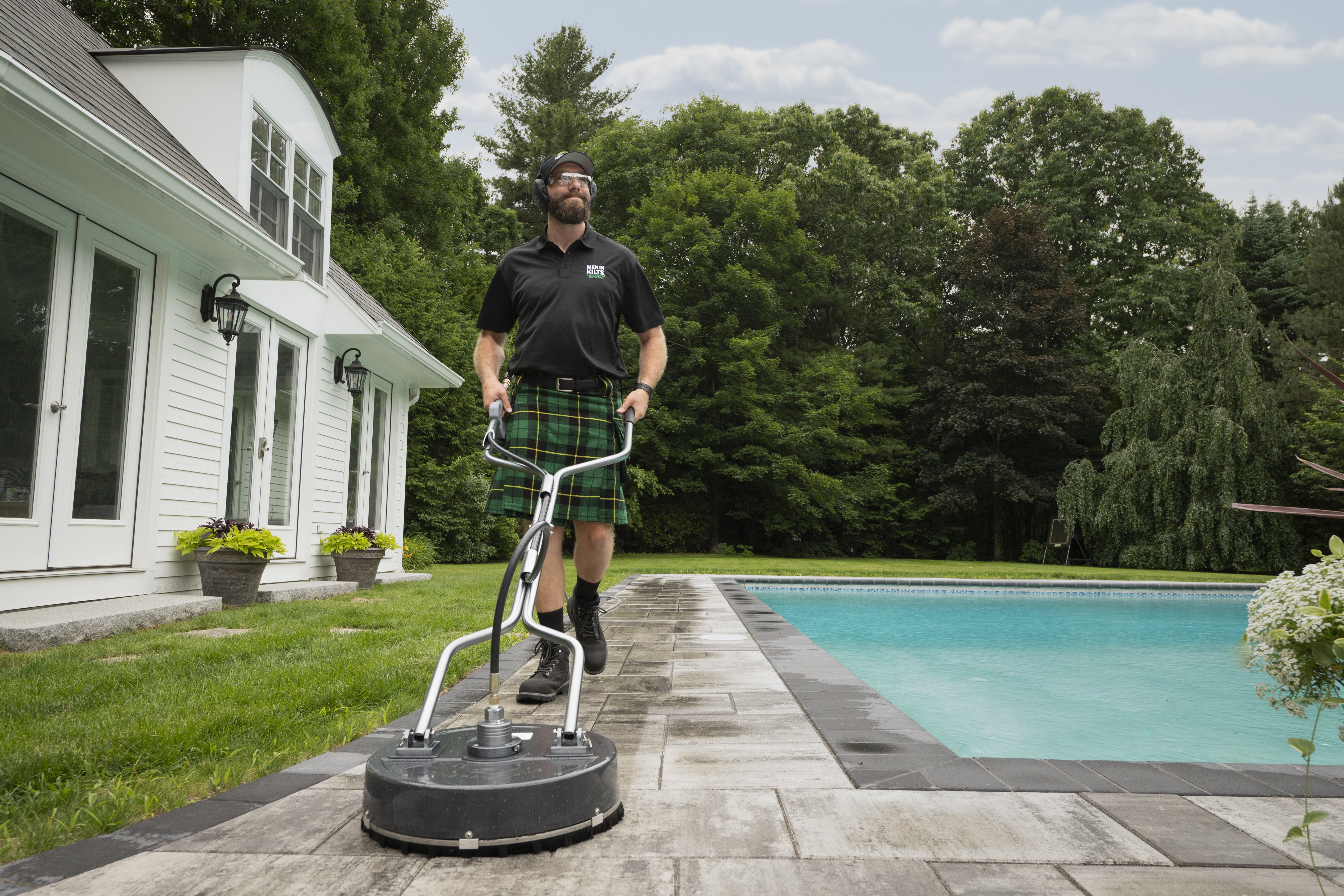 Service image medium 2