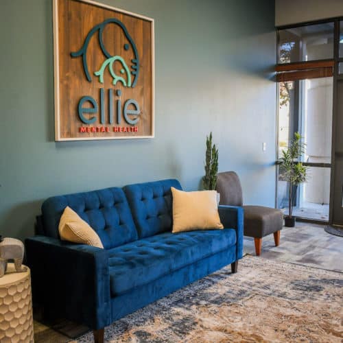 Service image medium 2