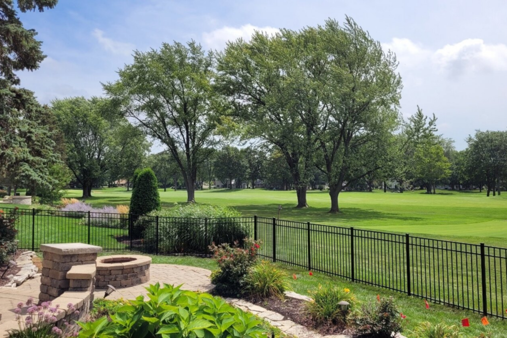 Service image medium