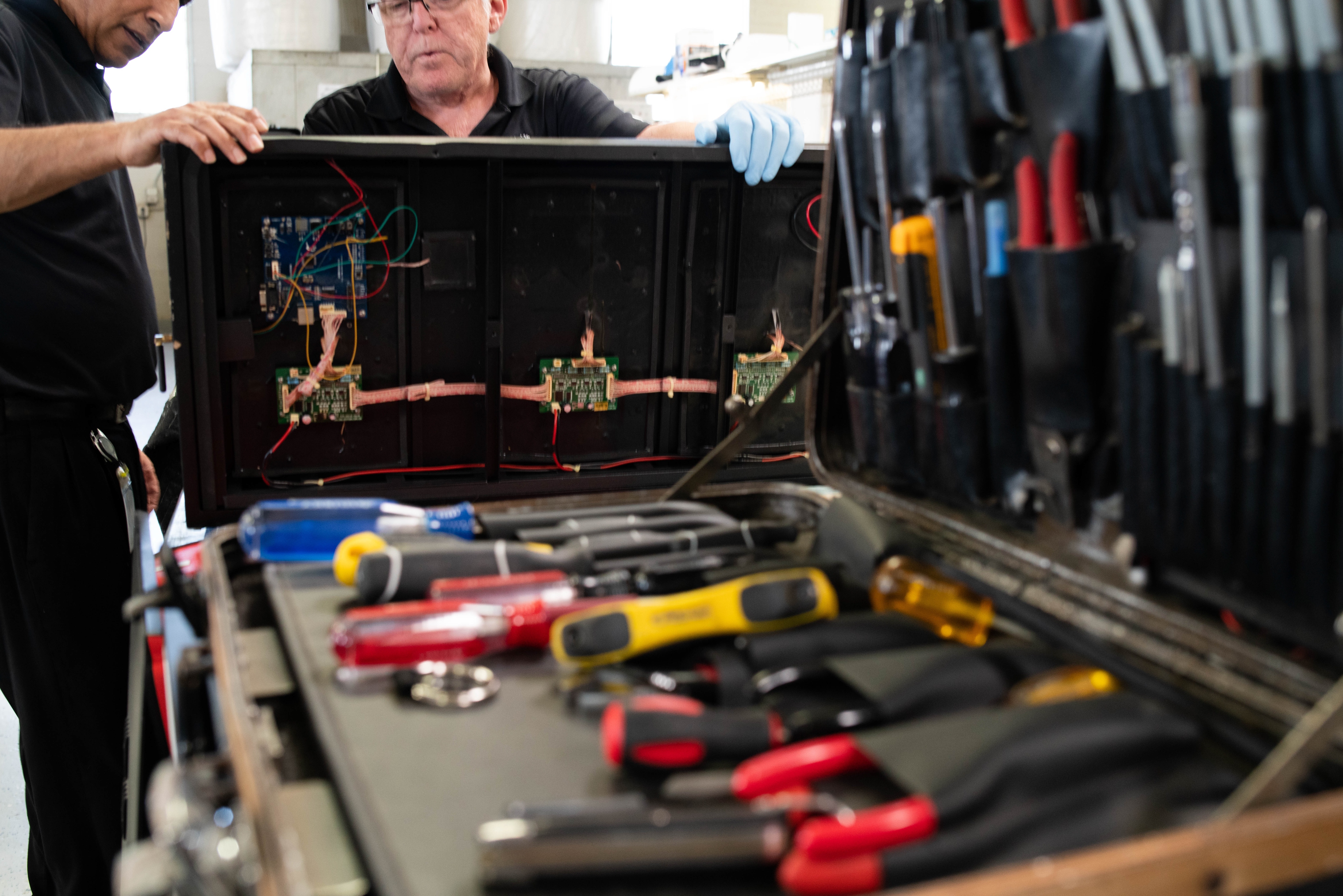 Service image medium 2