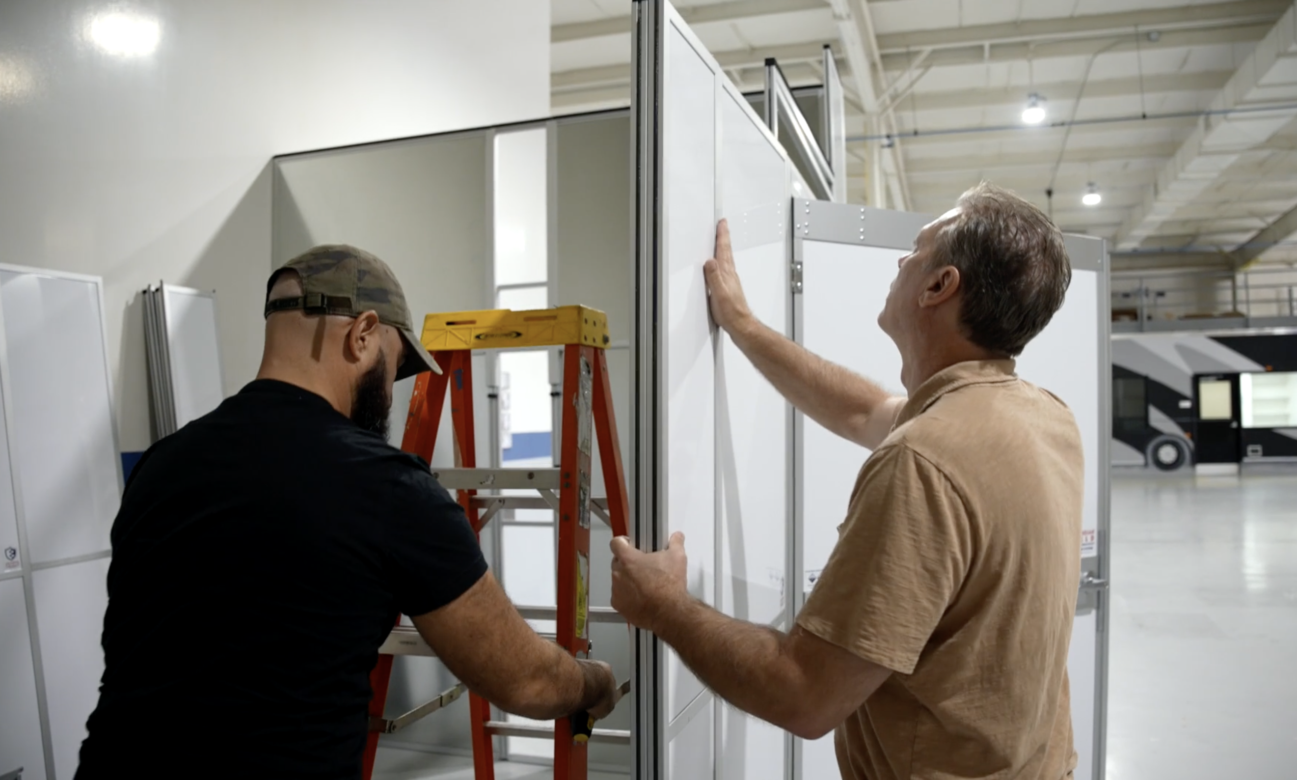 Service image medium