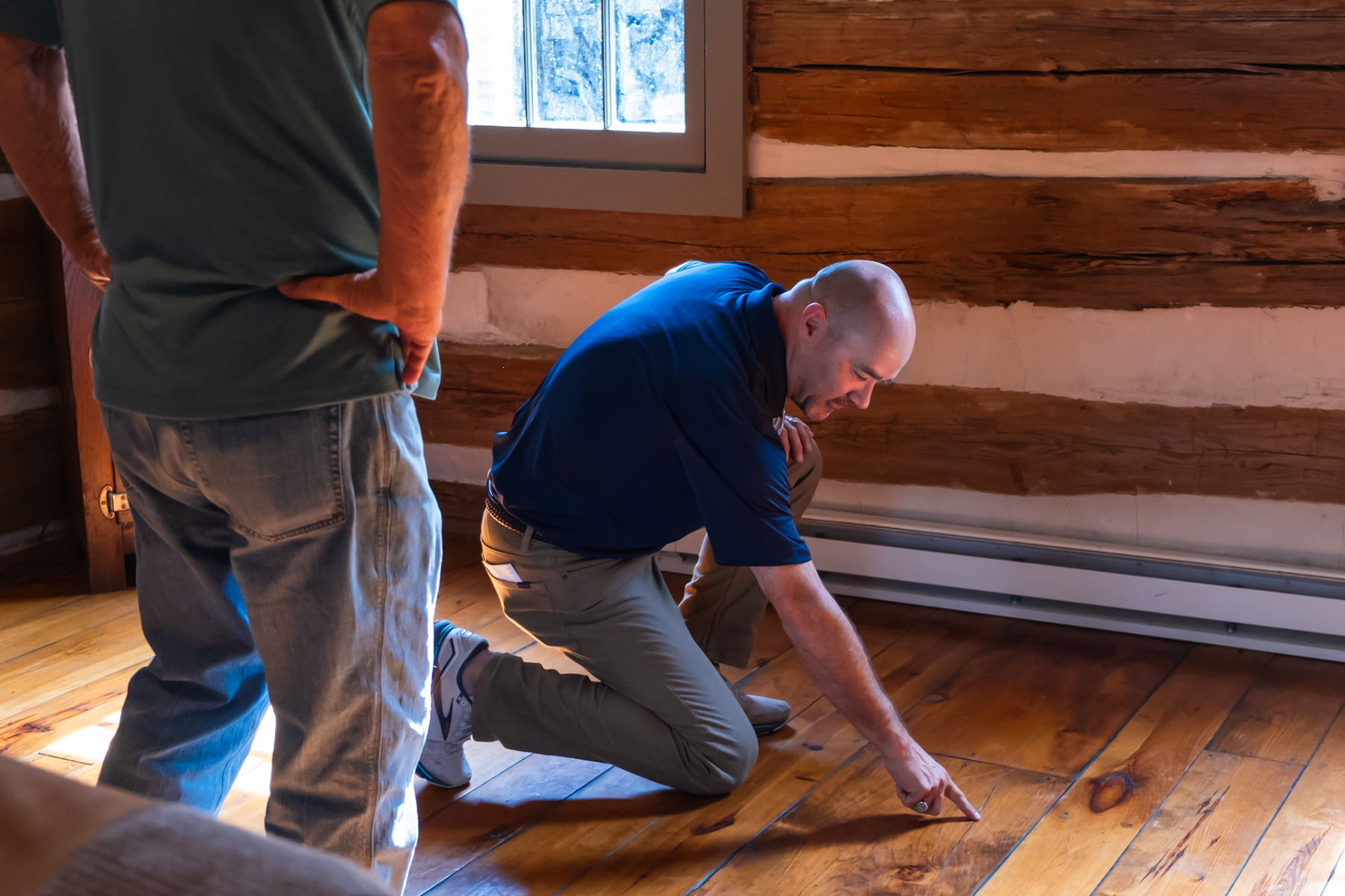 Service image medium