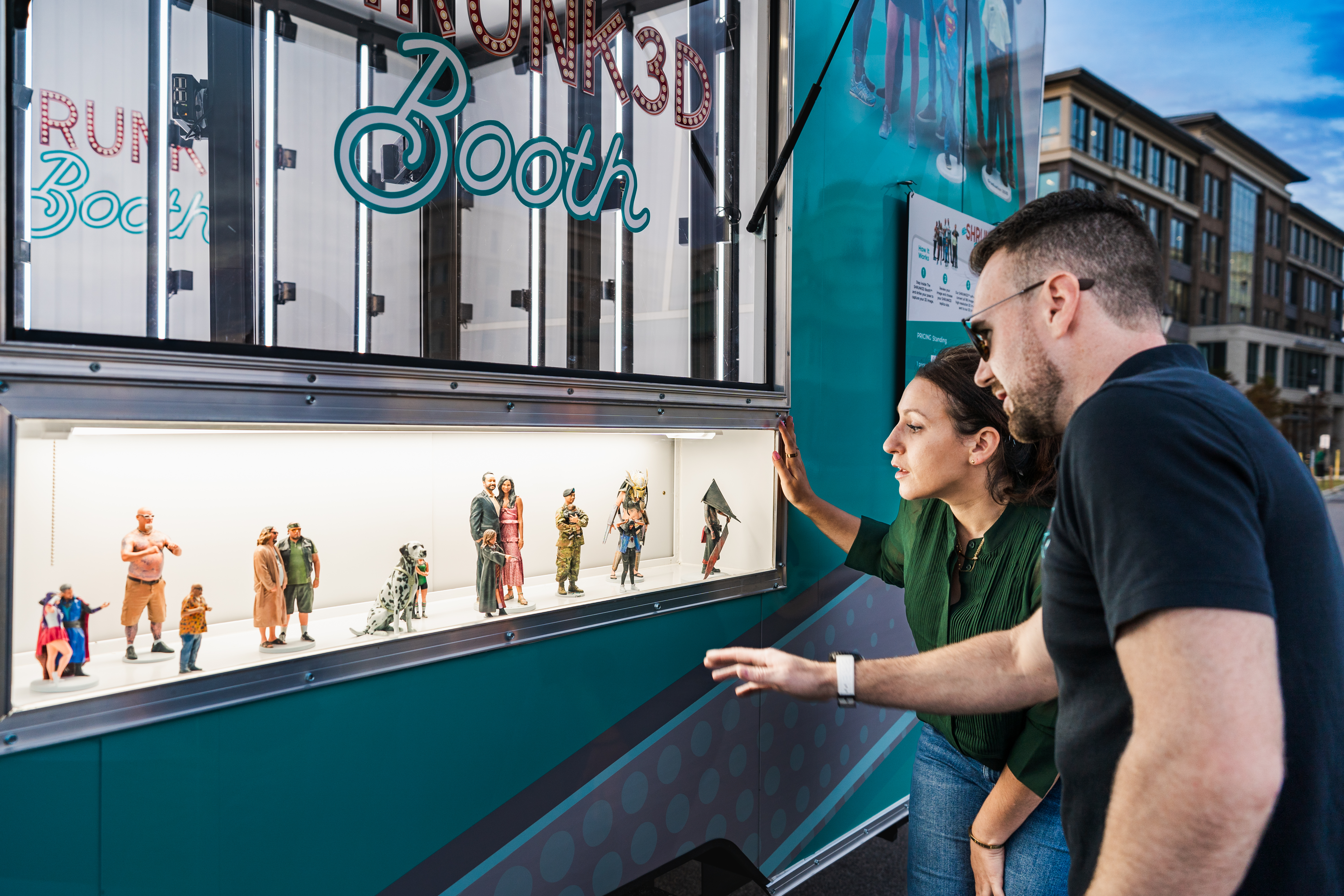 Service image medium