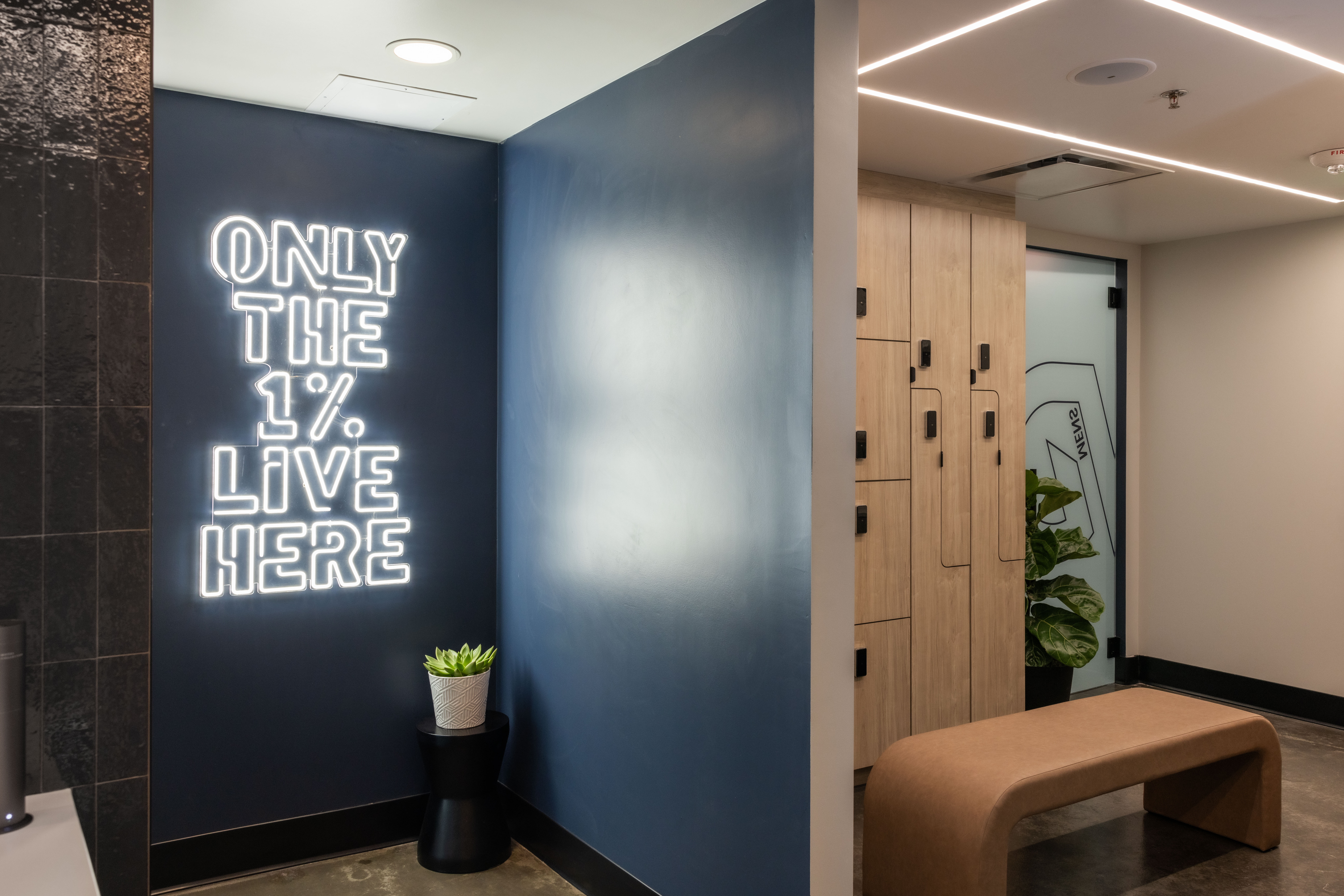 Service image large 2