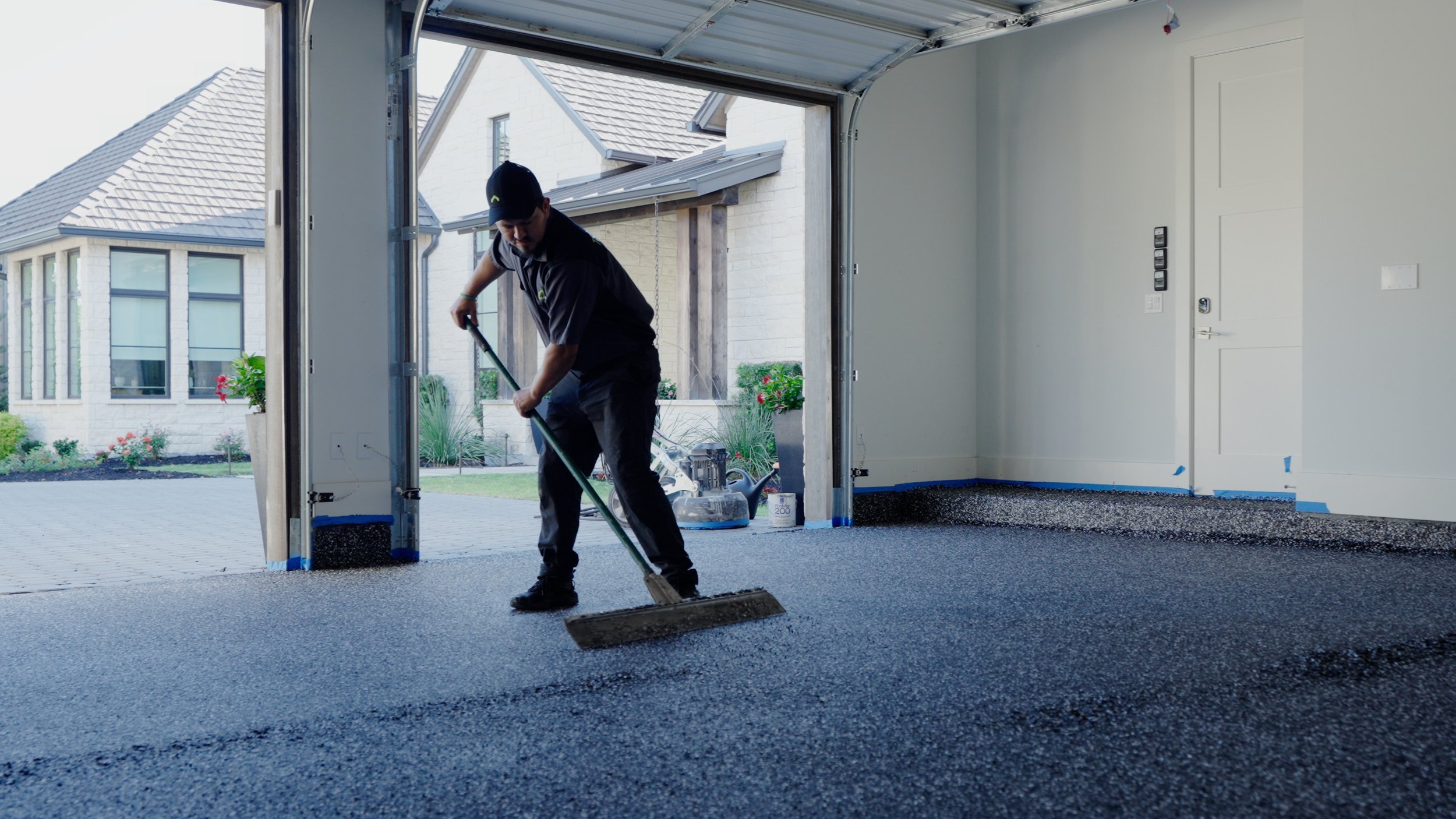 Service image large 2