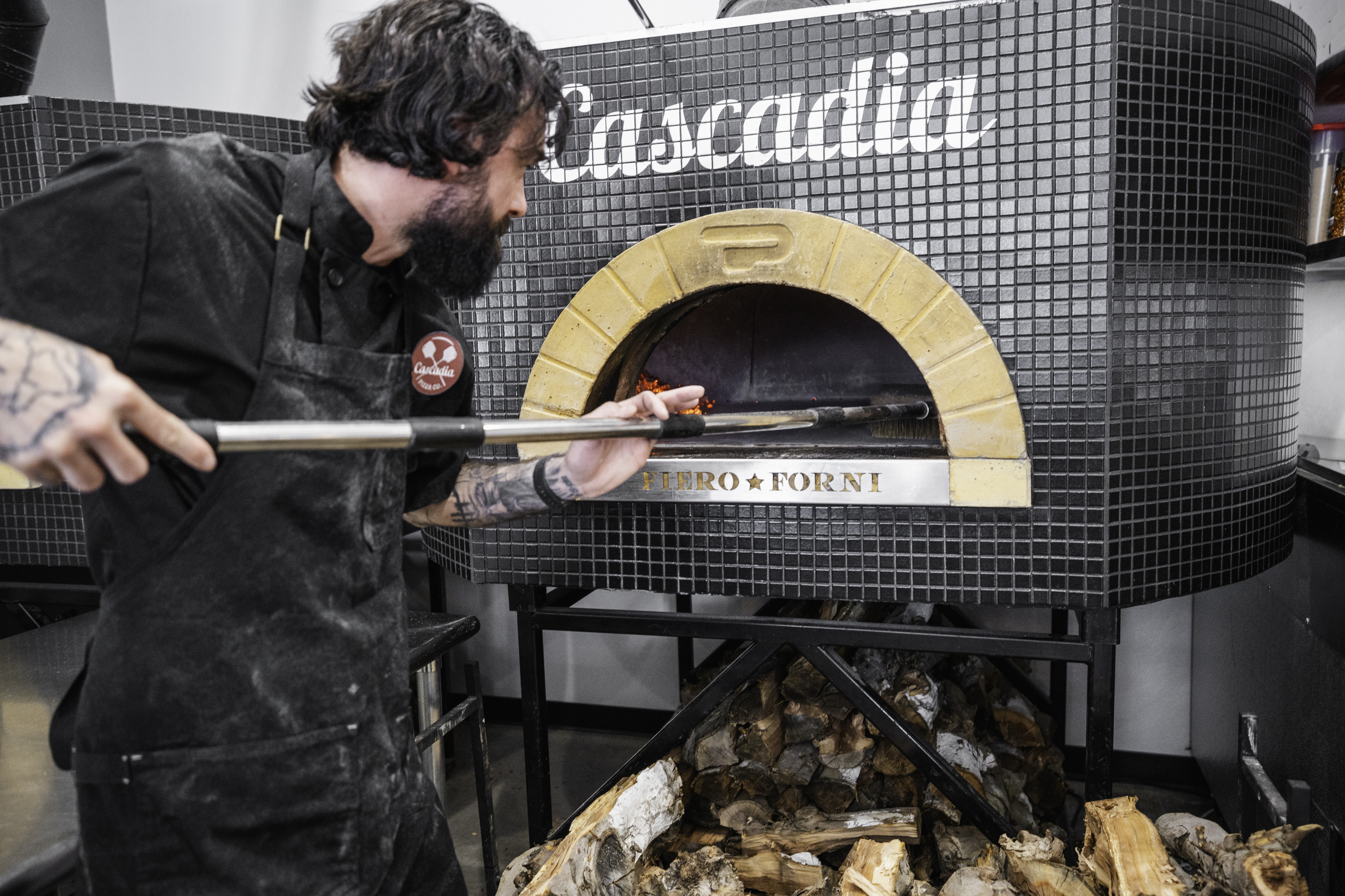 Service image medium