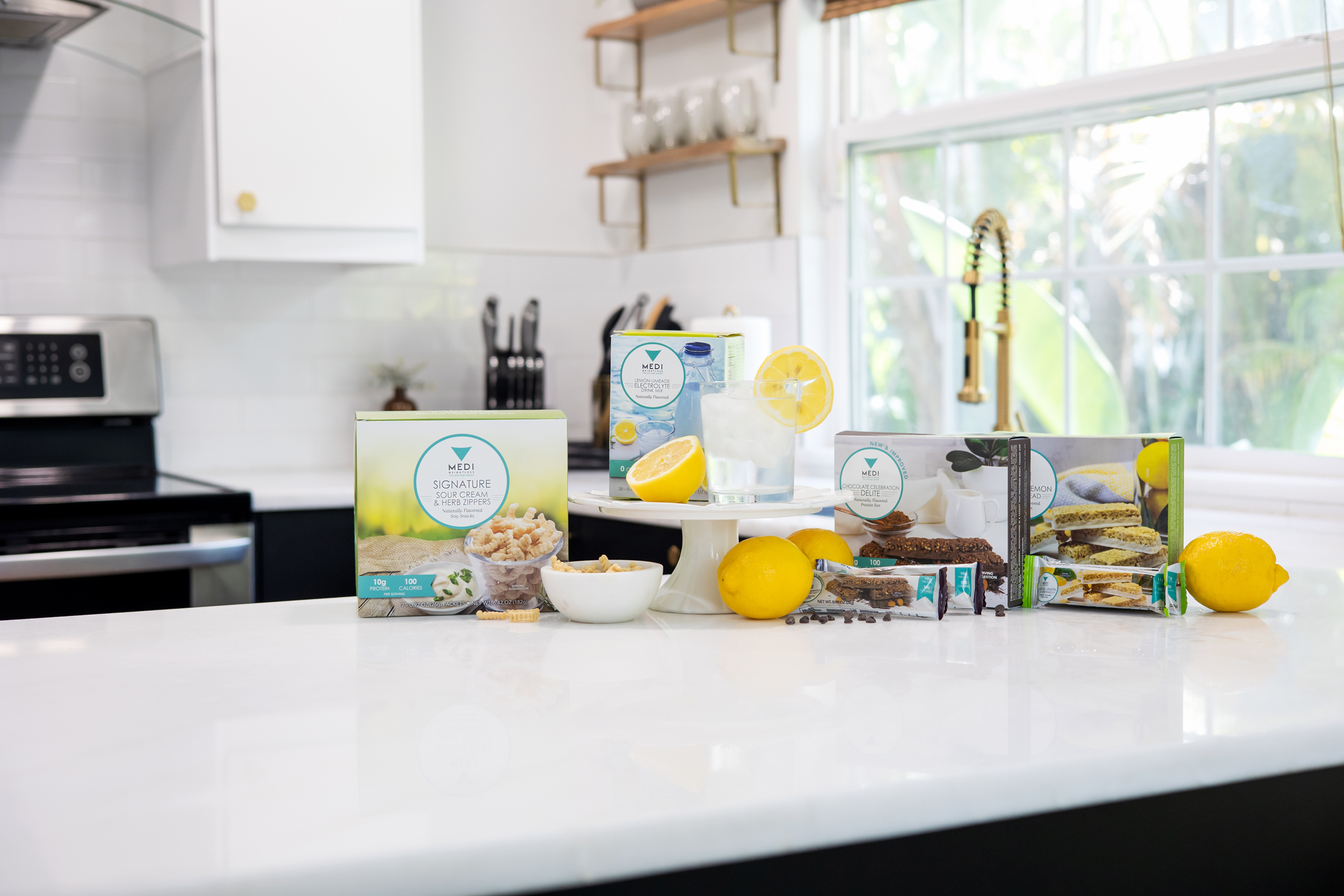 Service image medium