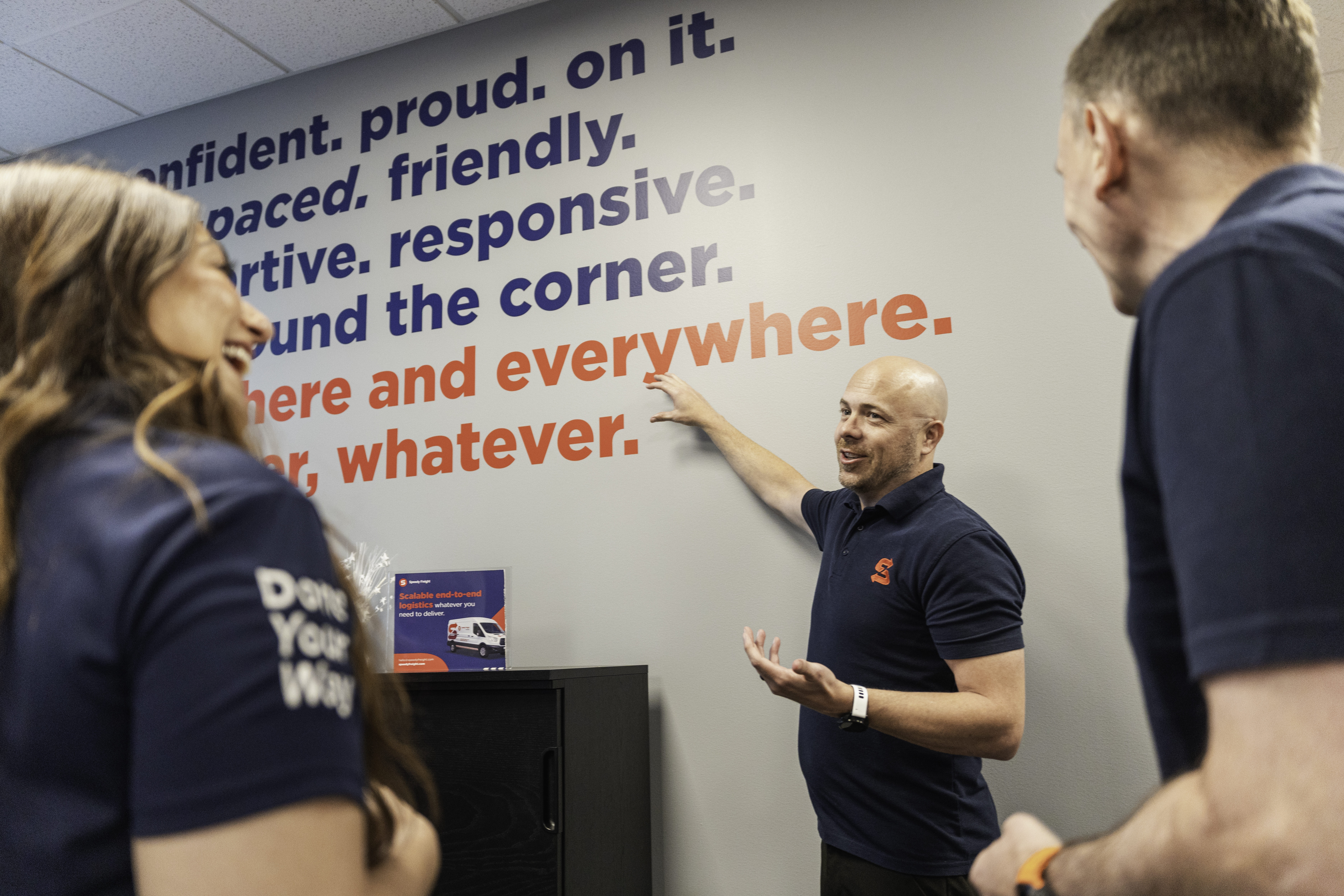 Service image medium