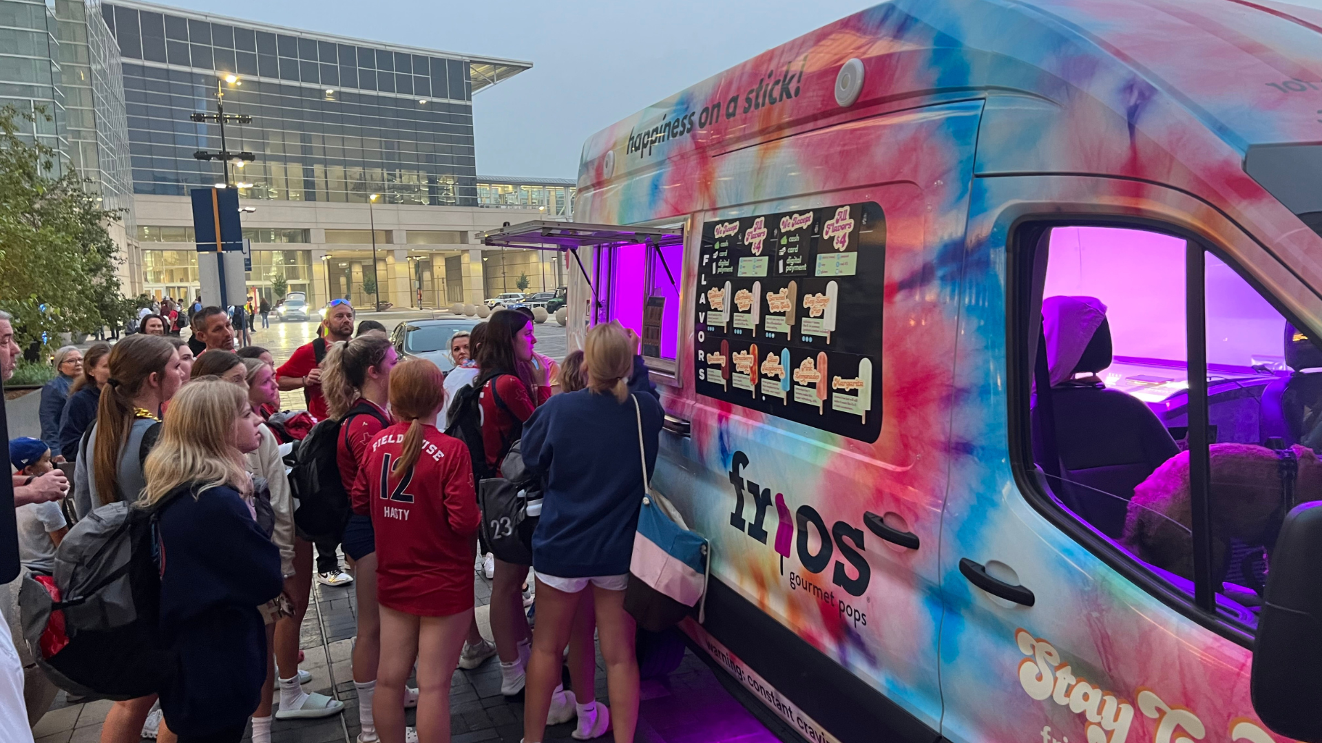 Service image medium