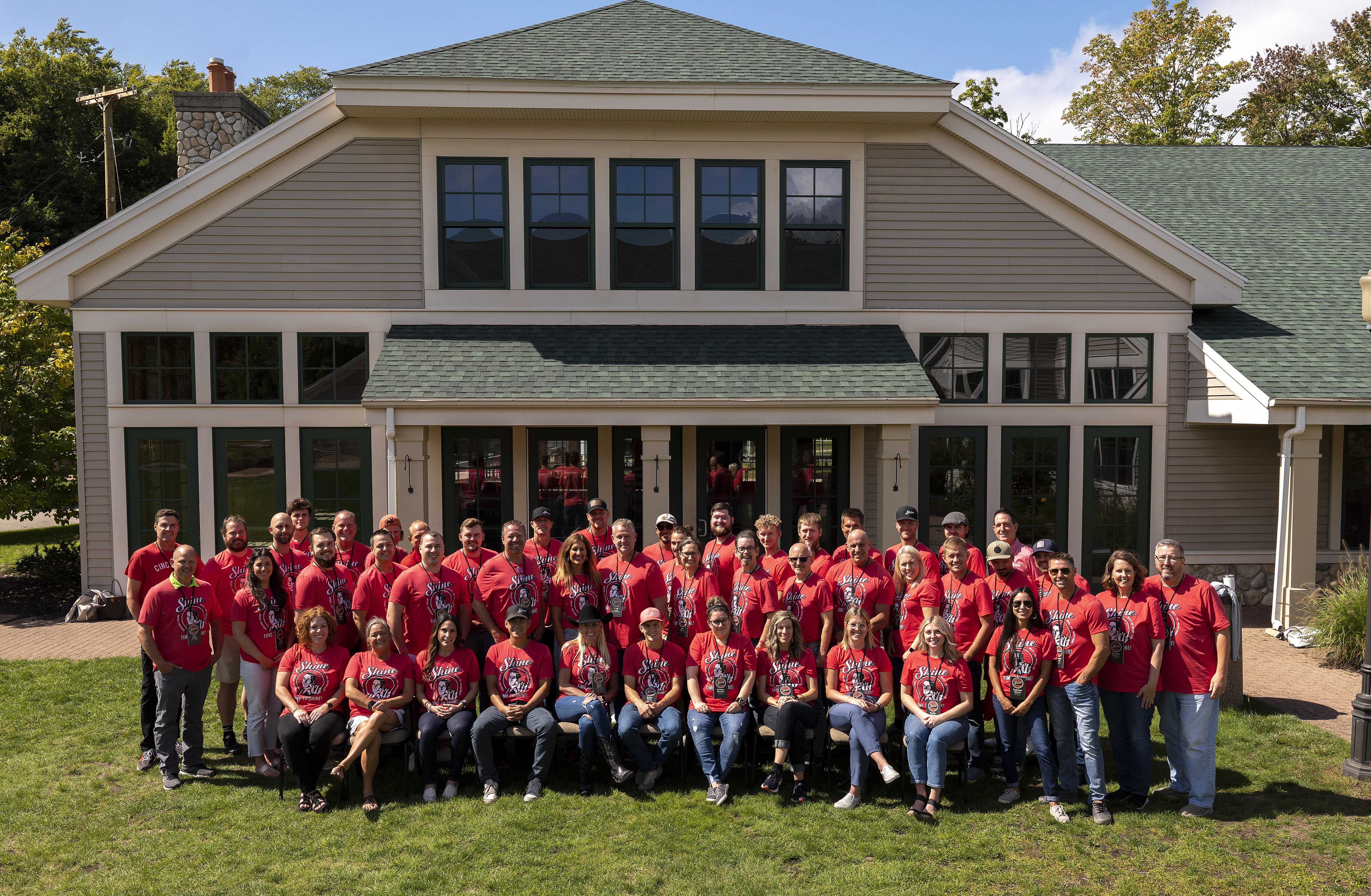 Service image medium