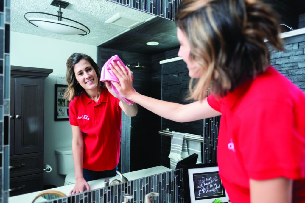 Service image medium 2