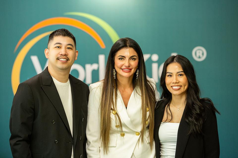 Service image medium 2