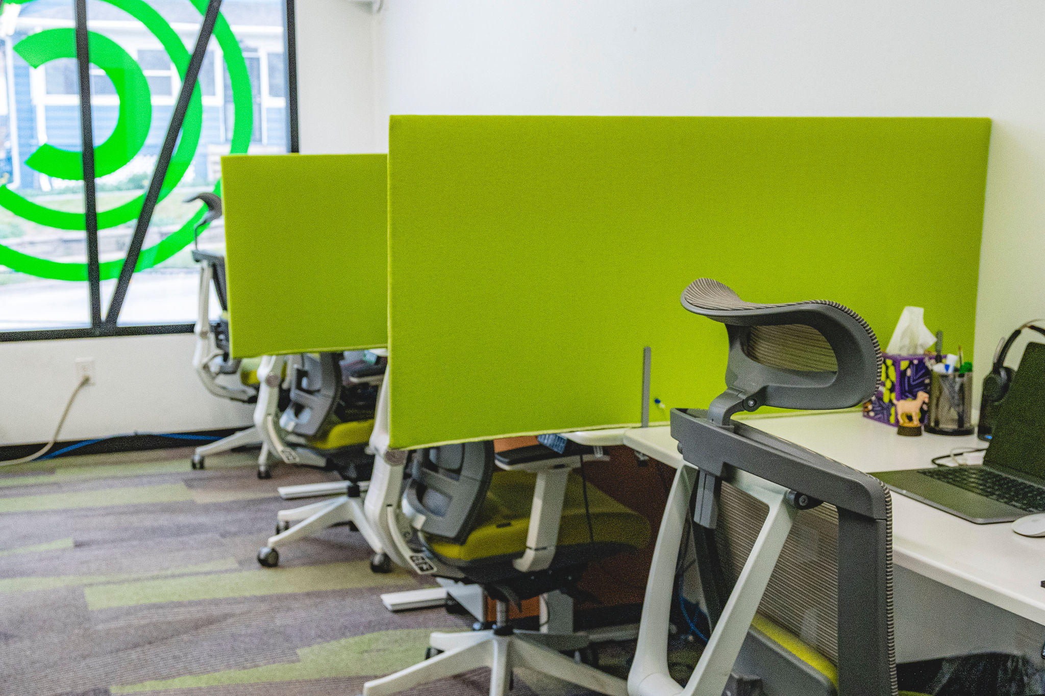 Service image medium 2