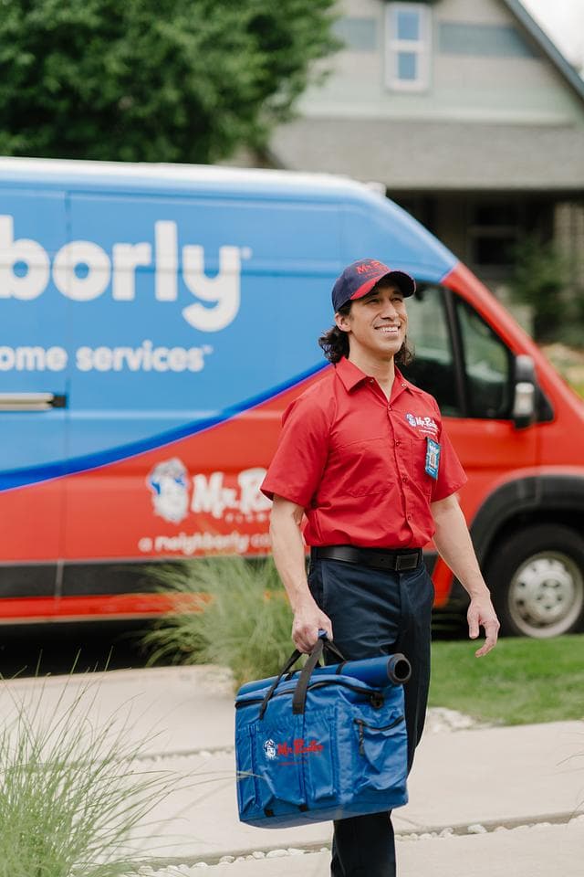 Service image small