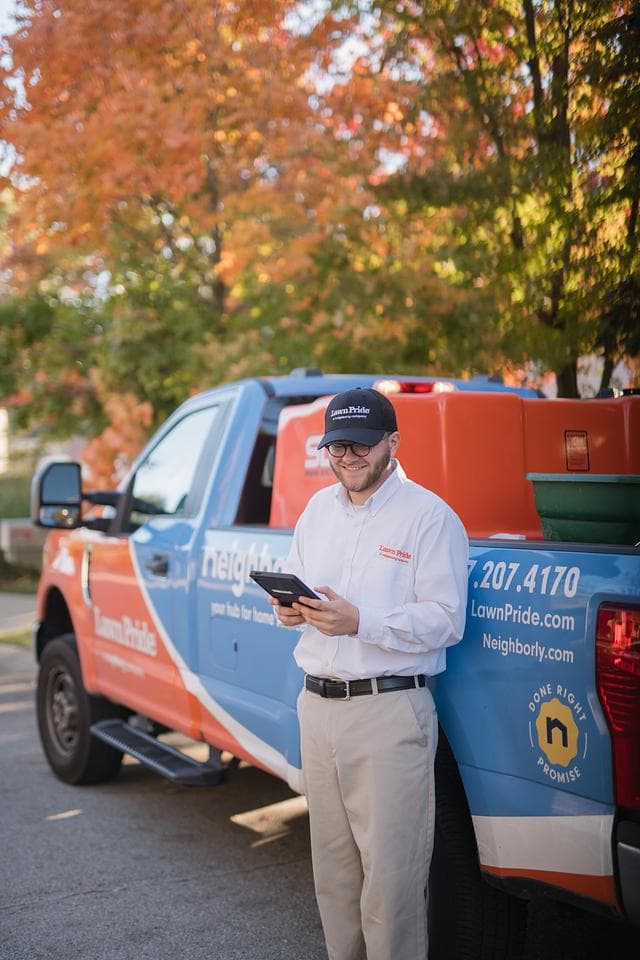 Service image small
