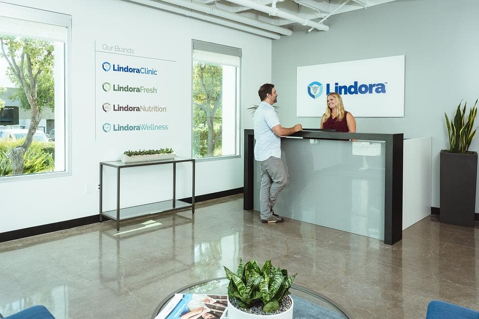 Service image medium