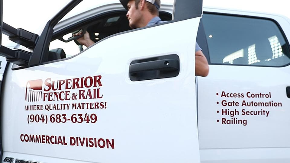 Service image medium 2