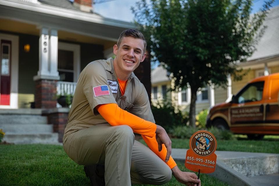 Service image small