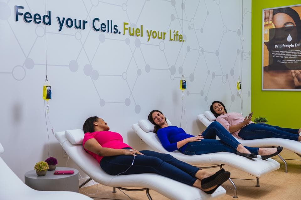 Service image large
